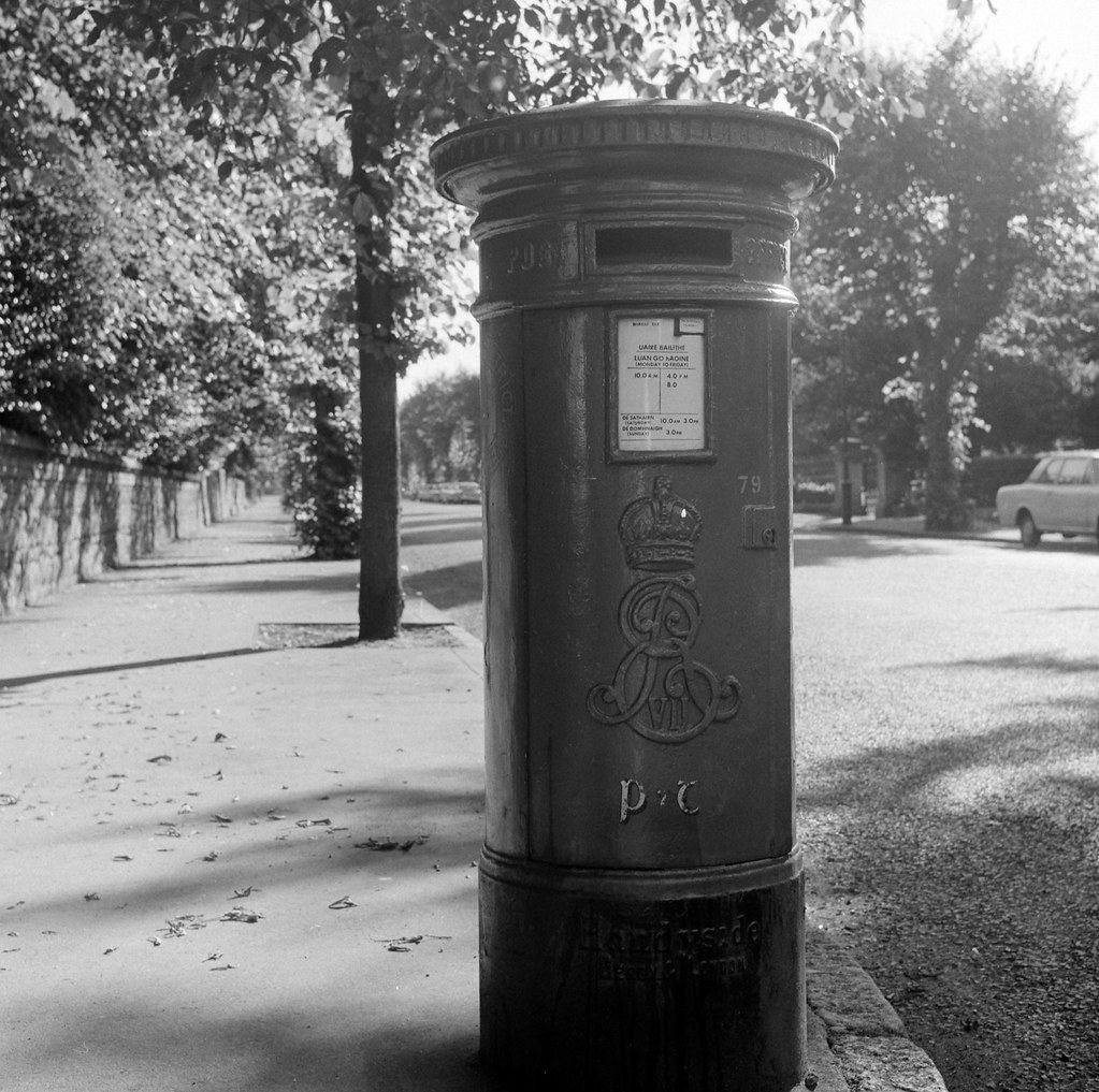 Post box, Clyde Road, Ballsbridge, Dublin