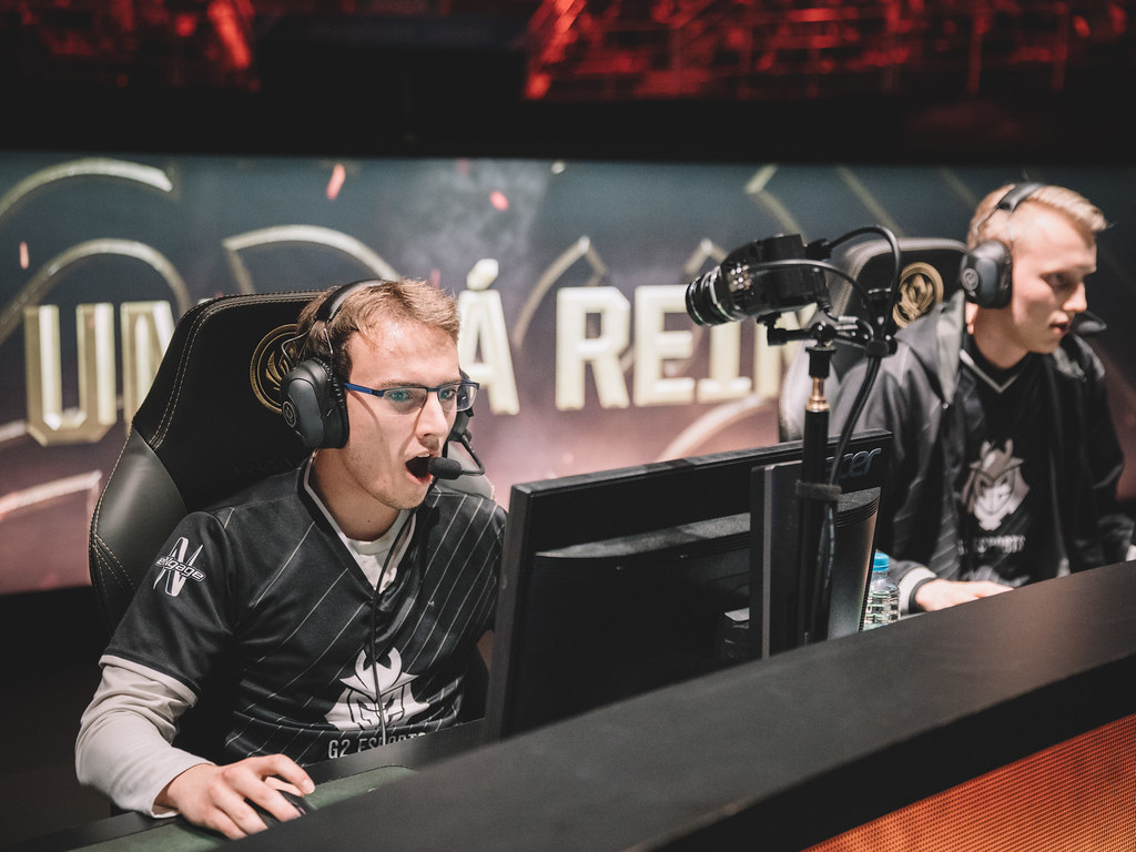 2017 Mid-Season Invitational Group Stage