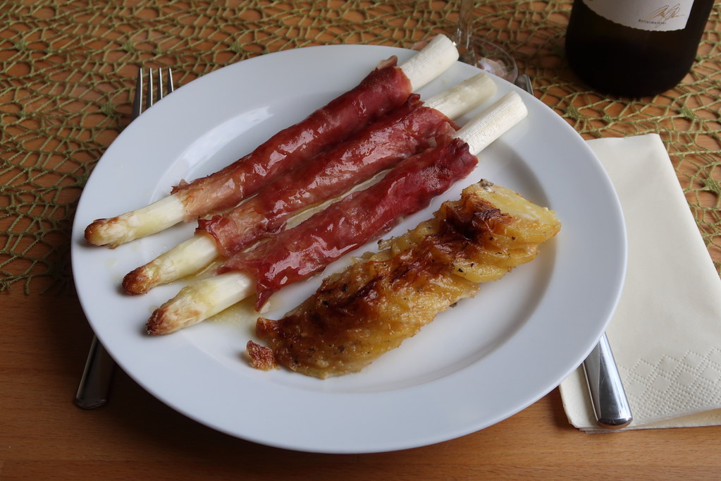 Spargel mit Schinken im Ofen zu Kartoffelgratin (mein 1. T… | Flickr