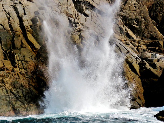 Exploding blowhole Mexican coast