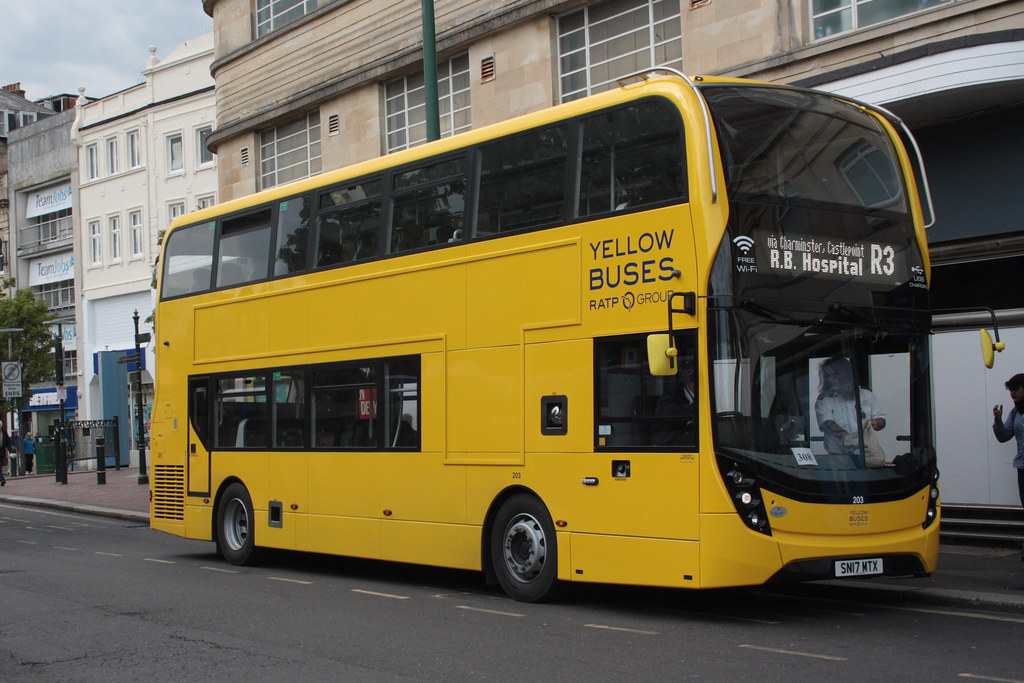 Yellow Buses 203 SN17MTX