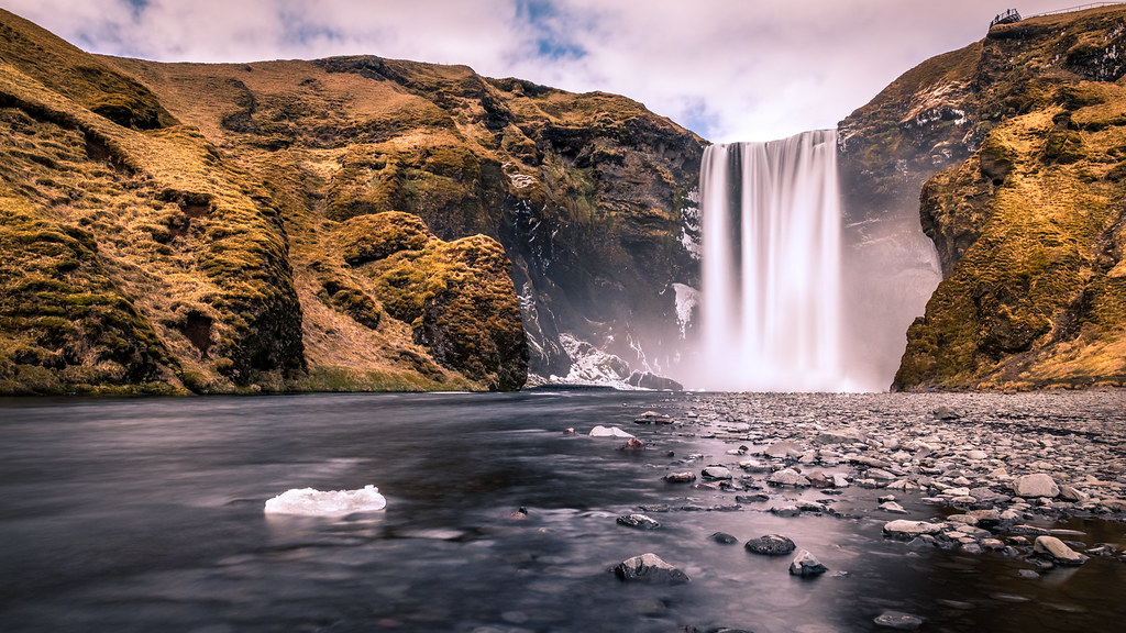 Skogafoss waterfall - Iceland - Landscape photography