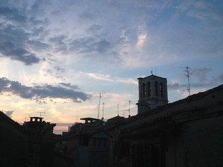 tramonto sui tetti