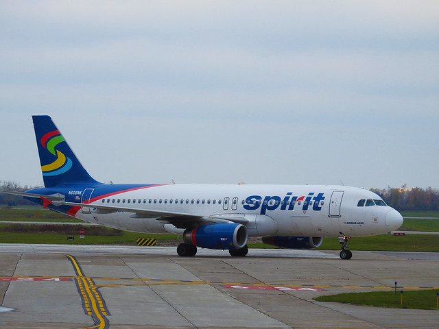 Spirit Airlines –  Airbus A320-232 N606NK @ Niagara Falls