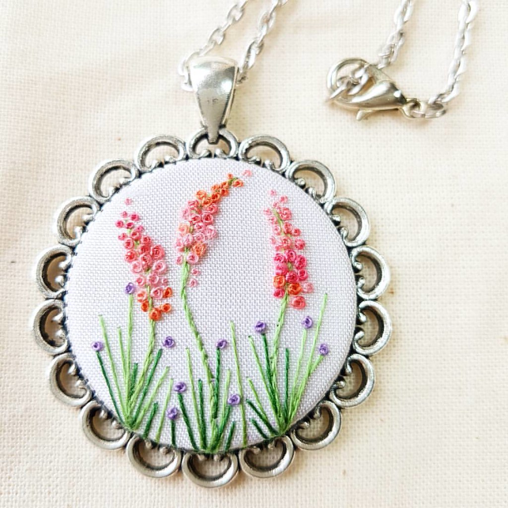 Order spring. MARGDIEREMBROIDERY.