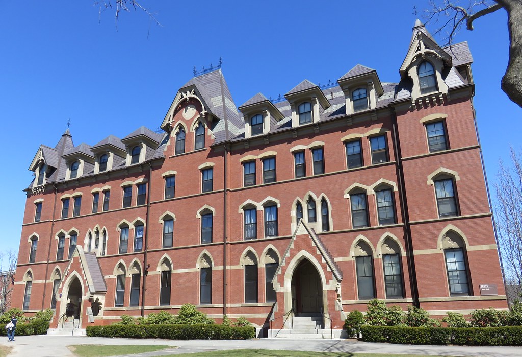 West Hall of Tufts University (Medford, Massachusetts) | Flickr