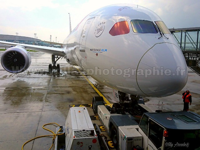 Boeing 787 Air France BB  roissy Charles de gaulle.