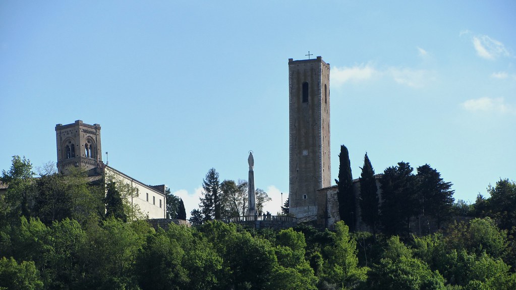 La torre pendente di San Severino Marche