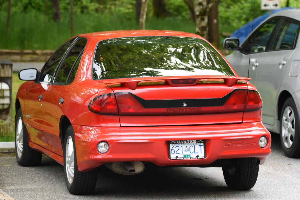 2005 Pontiac Sunfire Dash