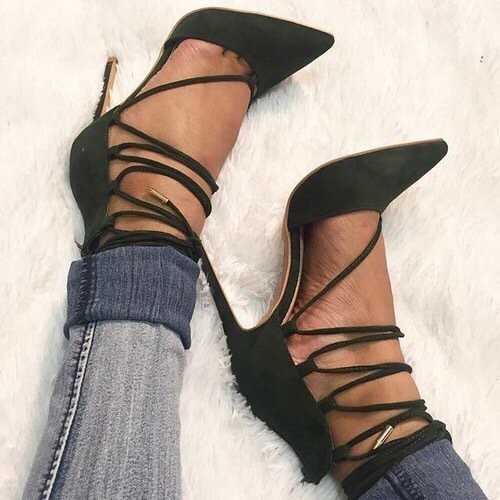 #TwitterQuote : RT @BIackEverything: These heels https://t… | Flickr