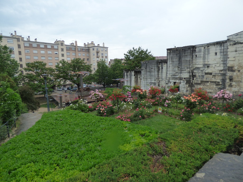 Jardin de Cybèle - Rue Victor-Hugo, Vienne