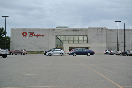 Bergner's Hickory Point Mall Decatur IL. | Opened in 1978 Hi… | Flickr