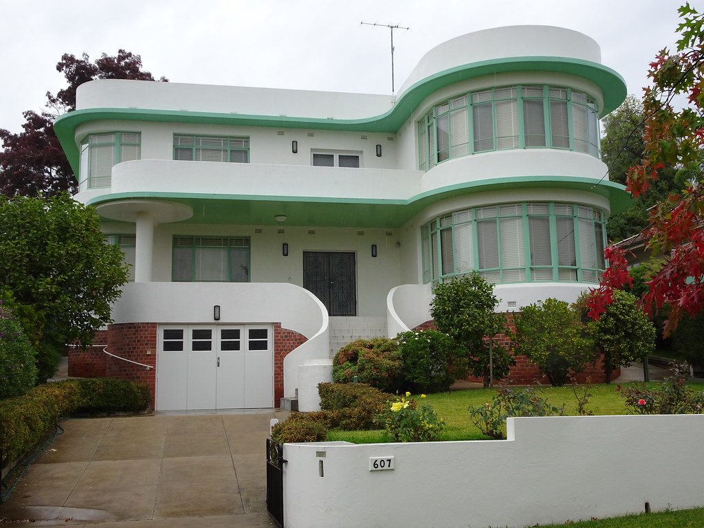 Albury Fantastic Art Deco Style Home Built In 1949 But Wi Flickr