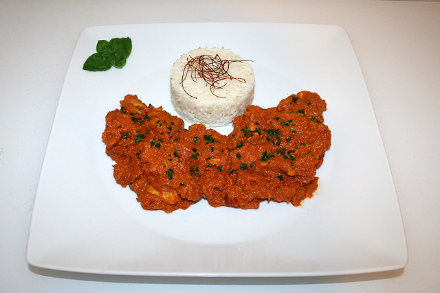 59 - Chicken Makhani - Served / Serviert