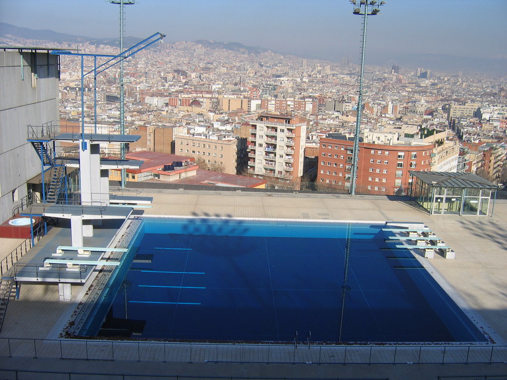 Olympic Diving Pool In Barcelona Recognize The View From T Flickr