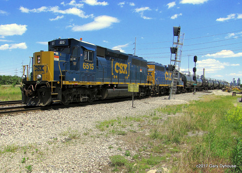 CSX 6515 | A yard job makes a poke across the Wabic diamonds… | Flickr