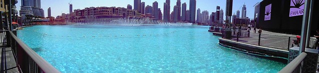 Dubai Fountains panorama
