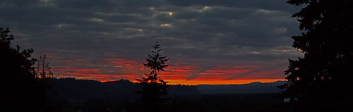 sunset clouds panorama red sky twilight oregon rainieroregon