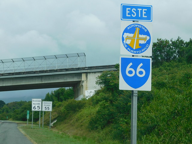 Autopista Route 66 Sign
