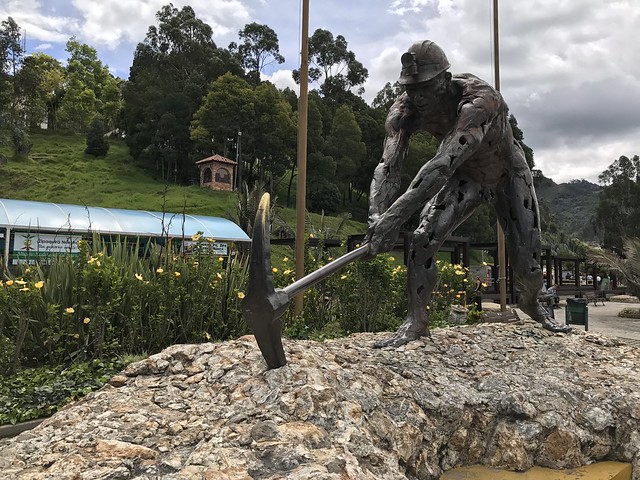 Monumento a los Mineros, El Parque de la Sal, Zipaquirá, Colômbia.
