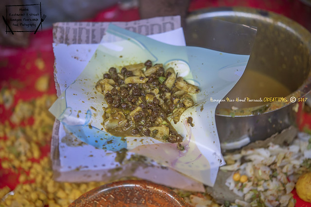 Chana Batata | Iftar food | Food Lane, Mohd Ali Road, Mumbai, Maharashtra - India by Humayunn Niaz Ahmed Peerzaada