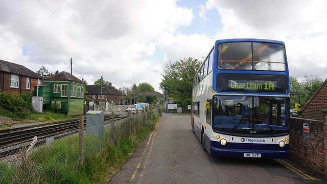 XIL1575 (GX54DVC) 18162 seen here in Chartham on the 1A shortly after its transfer to Ashford