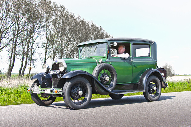 Ford Model A Tudor Sedan 1930 (9427)