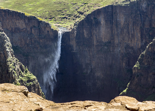 holiday vacation travel sawadee zuidafrika southafrica lesotho maseru semonkong maletsunyanefalls waterfall mountains smonkong lso