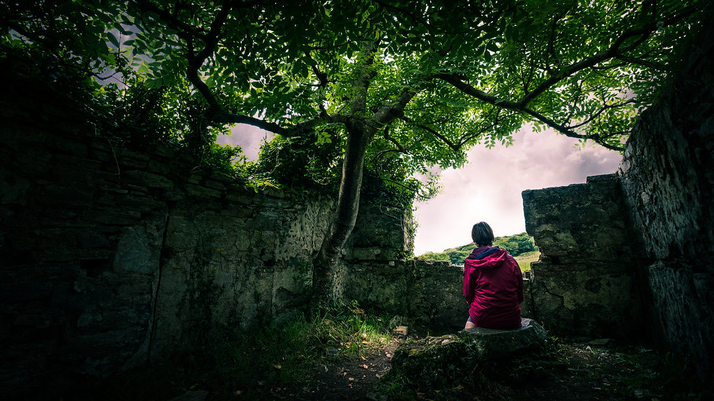 The girl under the tree - Clifden, Ireland - Fine art photography