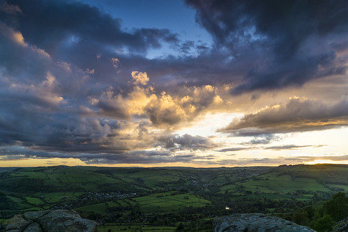 landscape derbyshire peakdistrict darkpeak goldenhour sunset cloudscape clouds derwentvalley curbaredge calver stoneymiddleton