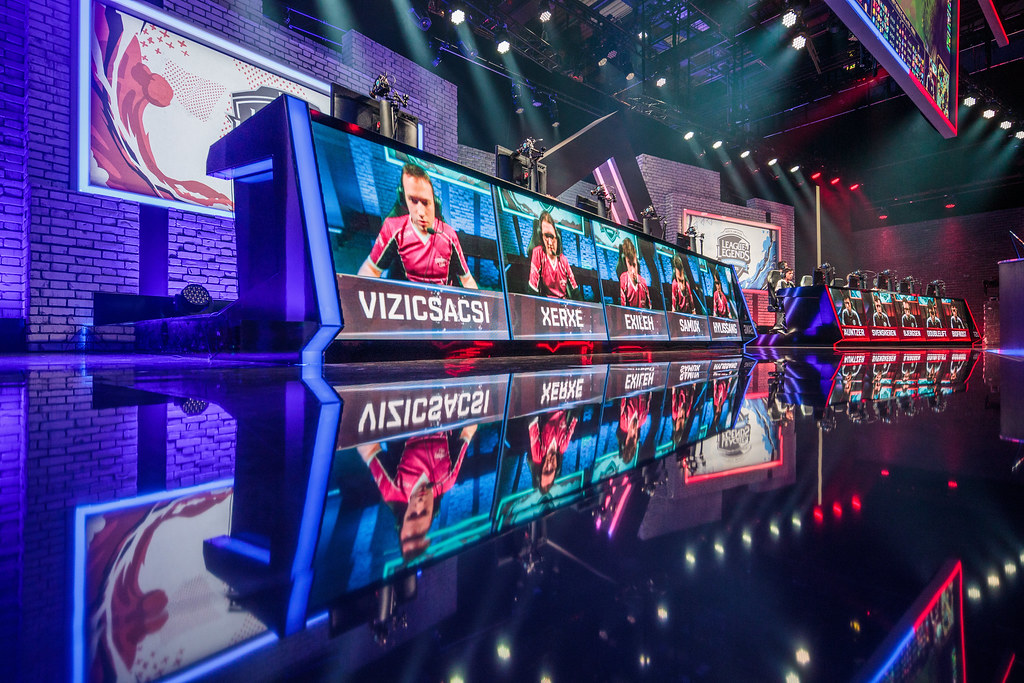 Rift Rivals 2017 NA vs EU Day4