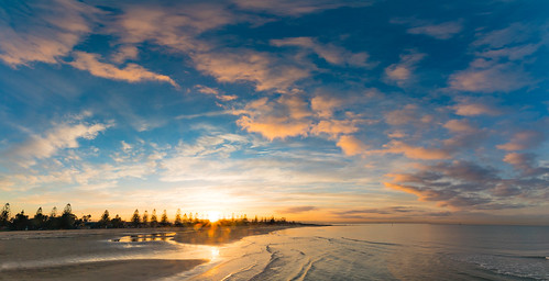 australia melbourne shaunthomson victoria altona beach hobsonsbay landscape longexposure morning ocean pier seascape sky skyscape sun sunrise water winter