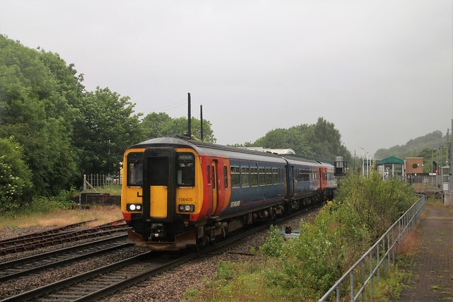 156405 (with 158857 on rear) CHESTERFIELD 20170608