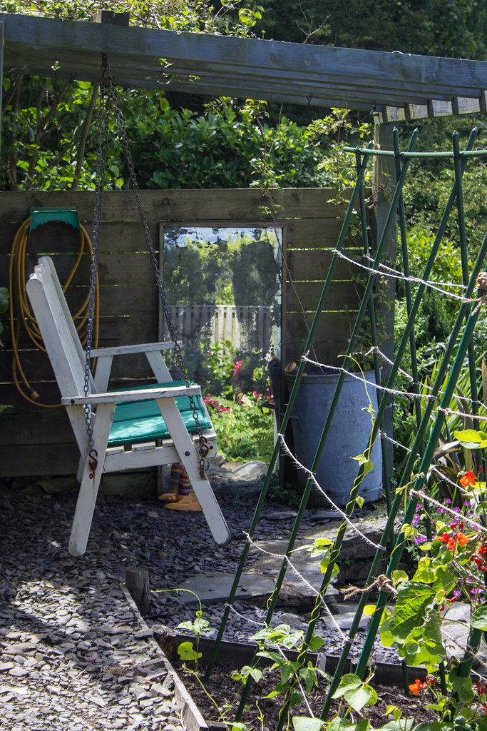 Garden Seat and Mirror | 100x 44/100 | alison's daily photo | Flickr