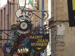 Rue Saint-Jean, Vieux Lyon - signs - The Pirate's Candies, James Joyce Irish Pub and Saint Jean Musique