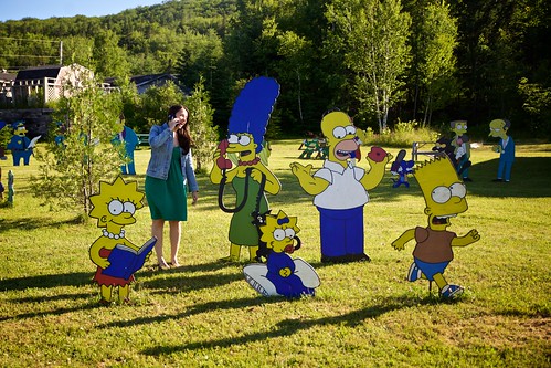 canon 5dmarkii travel novascotia thesimpsons marge margesimpson phone telephone call homer homersimpson lisa lisasimpson maggie maggiesimpson bart bartsimpson lawn ornaments funny
