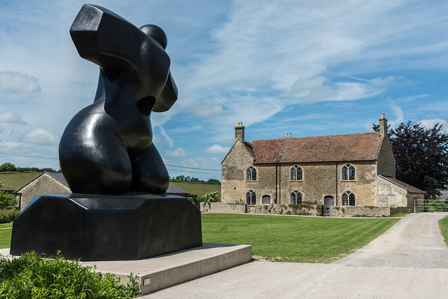 Sculpture and Durslade’s Farmhouse, Hauser and Wirth, Bruton