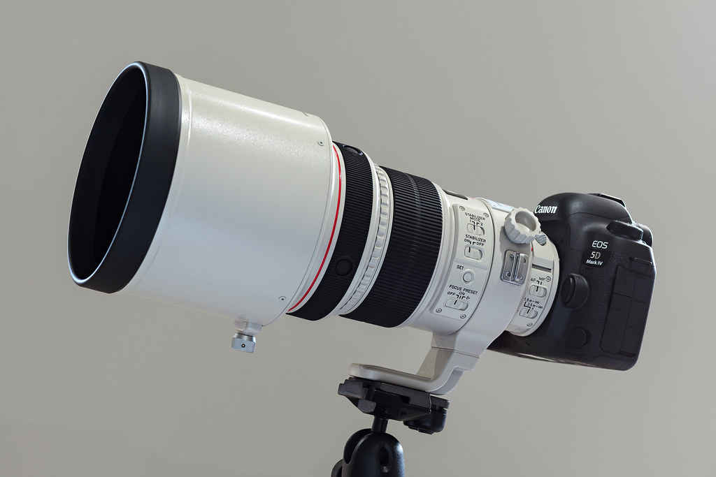 Image: My New Canon EF 200mm f/2L IS USM