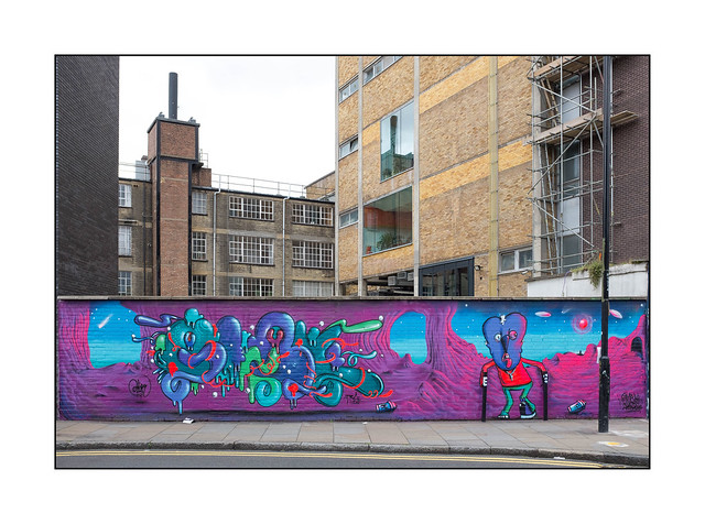 Street Art (Mowscodelico), East London, England.