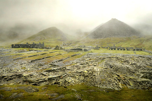 rhosydd cwmorthin slate mine snowdonia northwales gwynedd blaenauffestiniog pyramid tip ruins derelict deserted