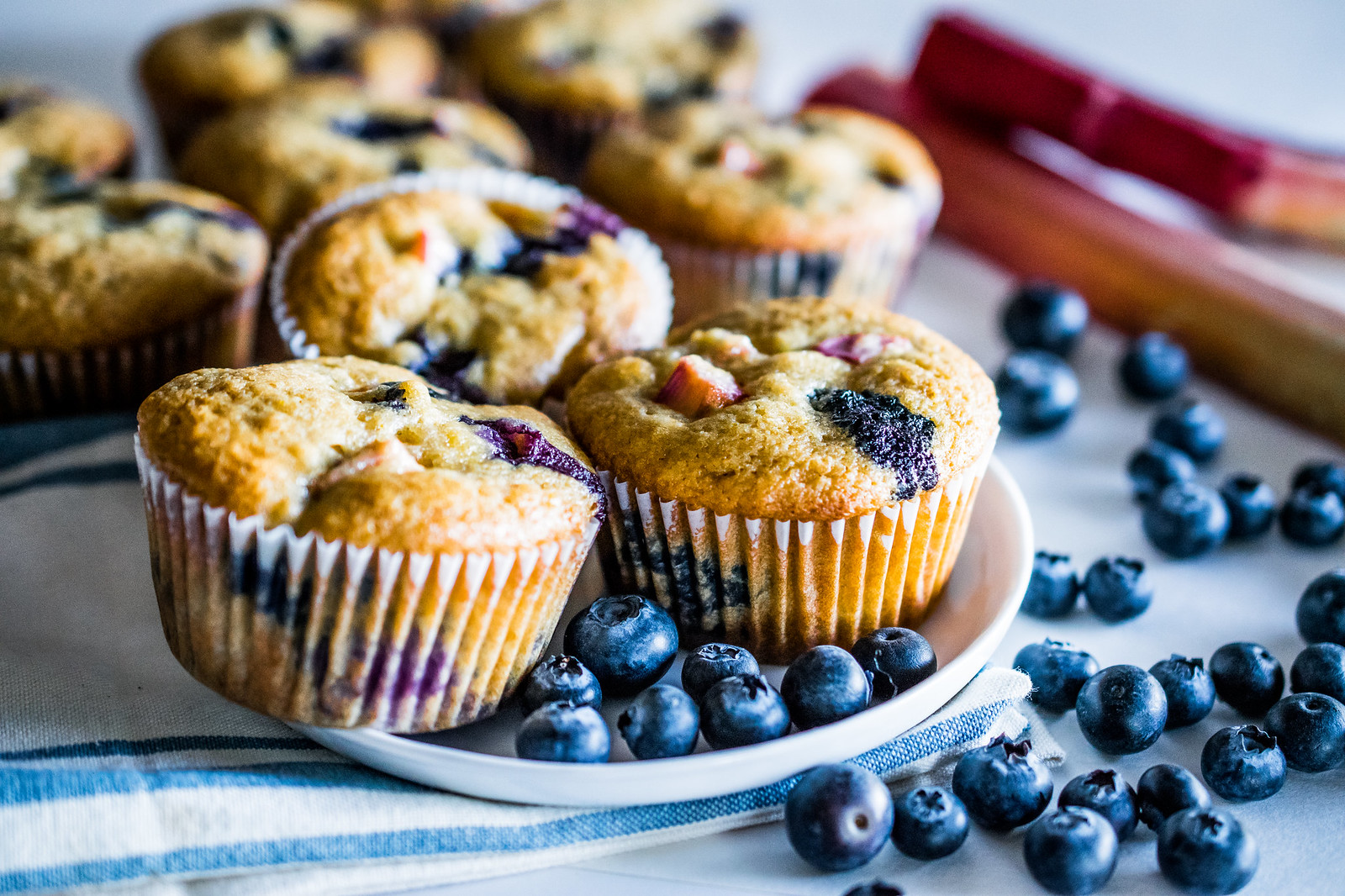 blubarb muffins