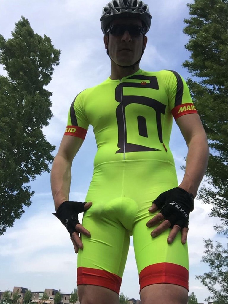Cyclist with boner found on internet.