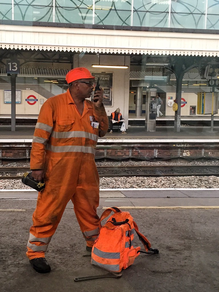 Paddington -fixes the train July 2015
