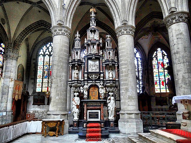 St.Martinus church in Aalst - inside the church I