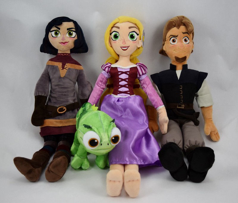 Cassandra, Rapunzel and Eugene Plush - Tangled: The Series…