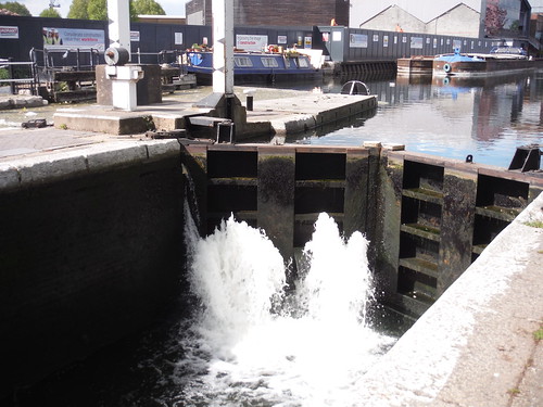 Old Ford Lock SWC Short Walk 27 - The Olympic Park, Hackney Wick and Fish Island