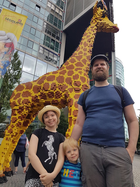 Giraffen utanför Legoland - här finns världens mest "favoritade" geocache!