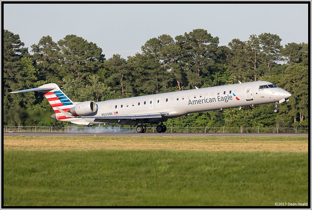 American Eagle (PSA Airlines) | 2016 Bombardier CRJ-900LR | cn 15405 | N593NN