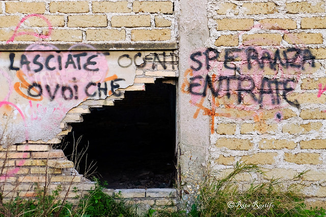 Roma. Urbex and graffiti-art