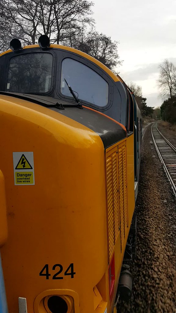 Flickr Len424 37424 on the 2P18 10:36 Norwich - Great Yarmouth service .… | Flickr